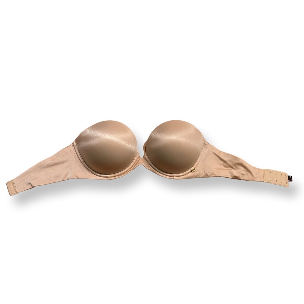 Brand new Victoria Secret strapless, worn once for a wedding 32D